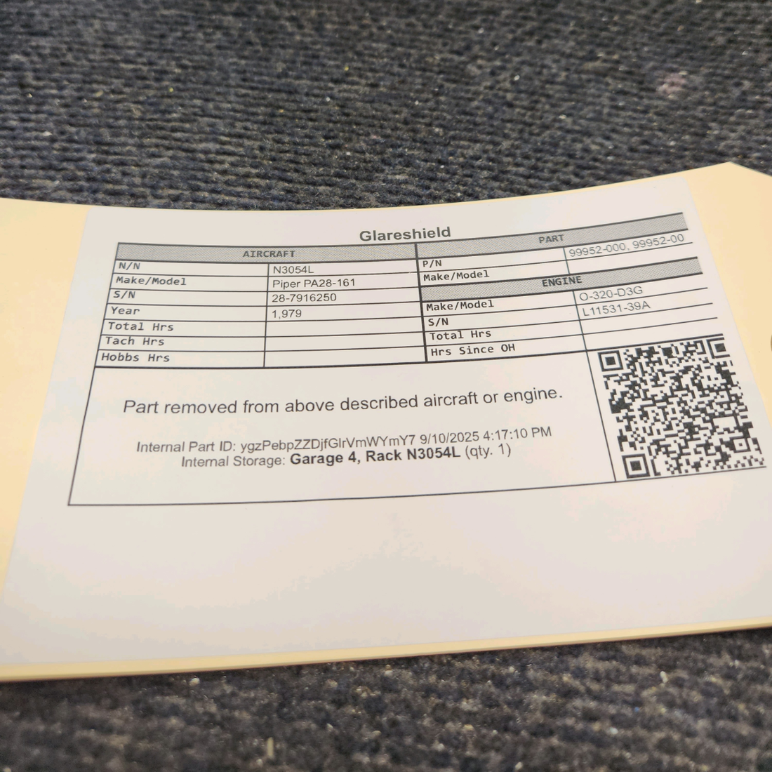 Used aircraft parts for sale, 99952-000 Piper PA28-161 Glareshield