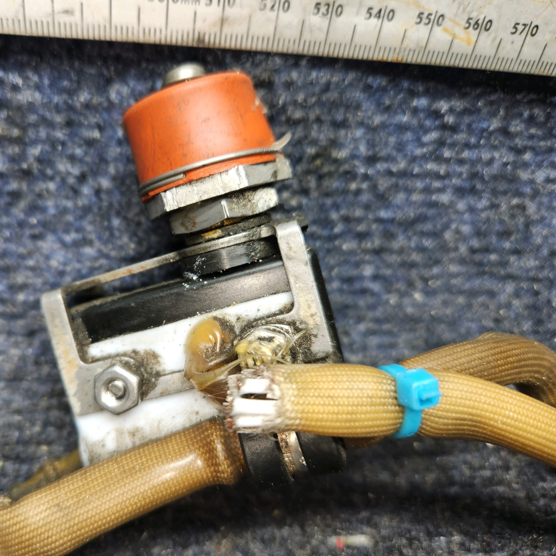 Used aircraft parts for sale, 487-820 PIPER PA-24-250 Nose Gear Switch Assembly