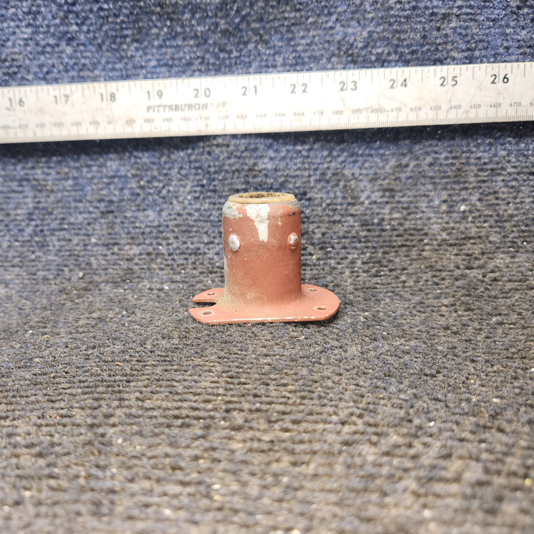Used aircraft parts for sale, 0513311-1 Cessna 172F Control Tube Support LH