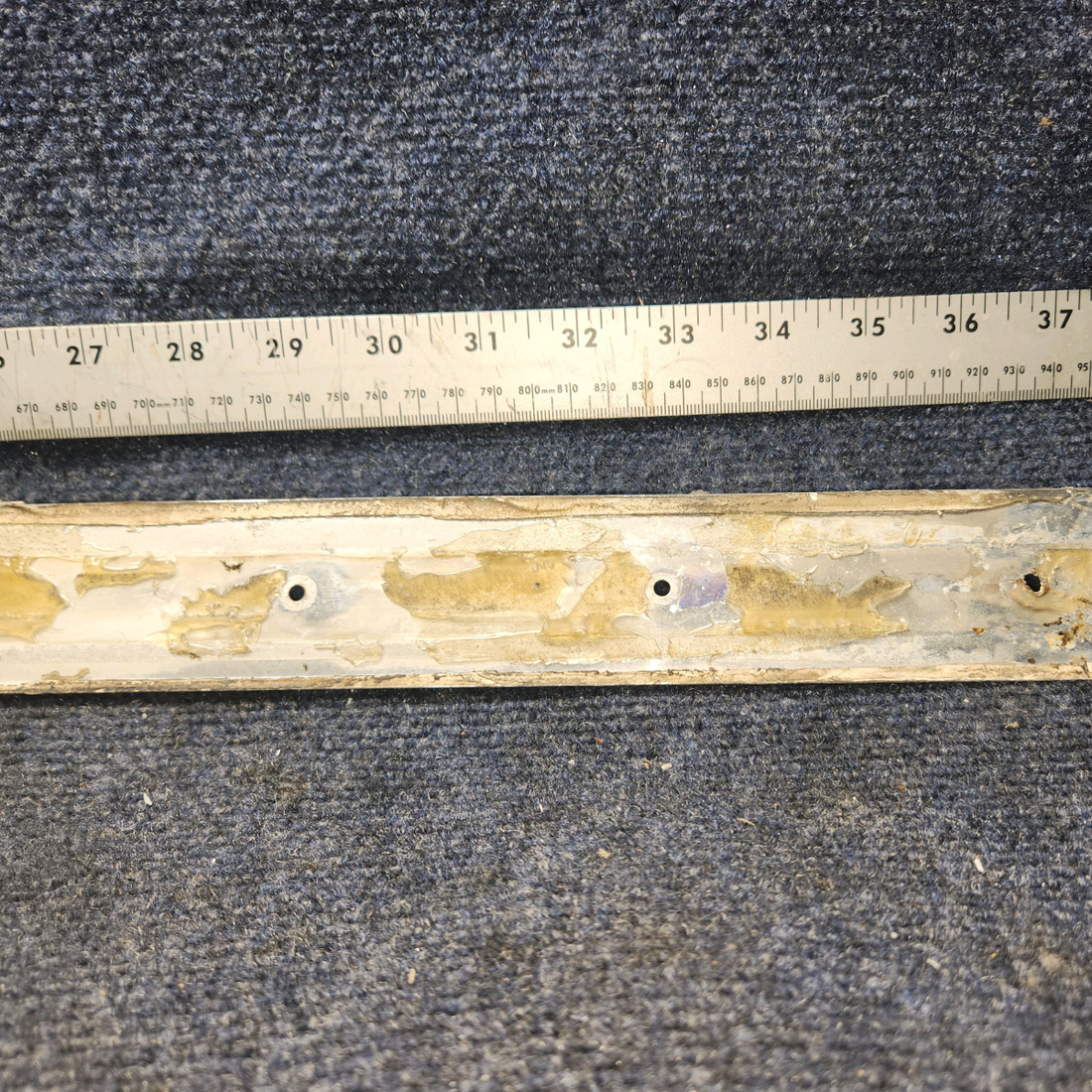 Used aircraft parts for sale, 63070-007 Piper PA28-140 Trim Strip Windshield Center