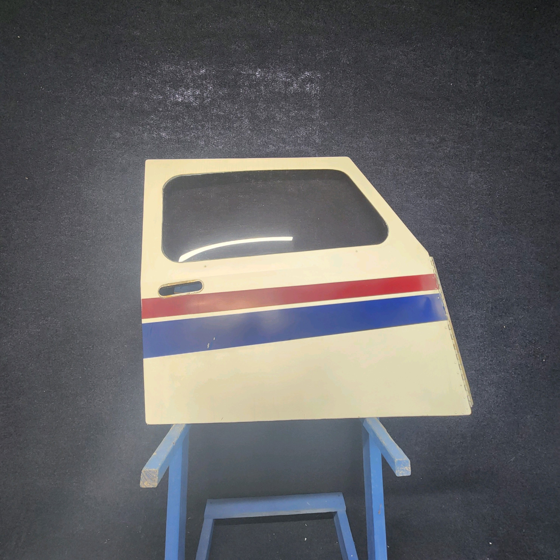 Used aircraft parts for sale, 169-420010-651 Beechcraft A23A Musketeer Custom III STRUCTURE CABIN DOOR RH