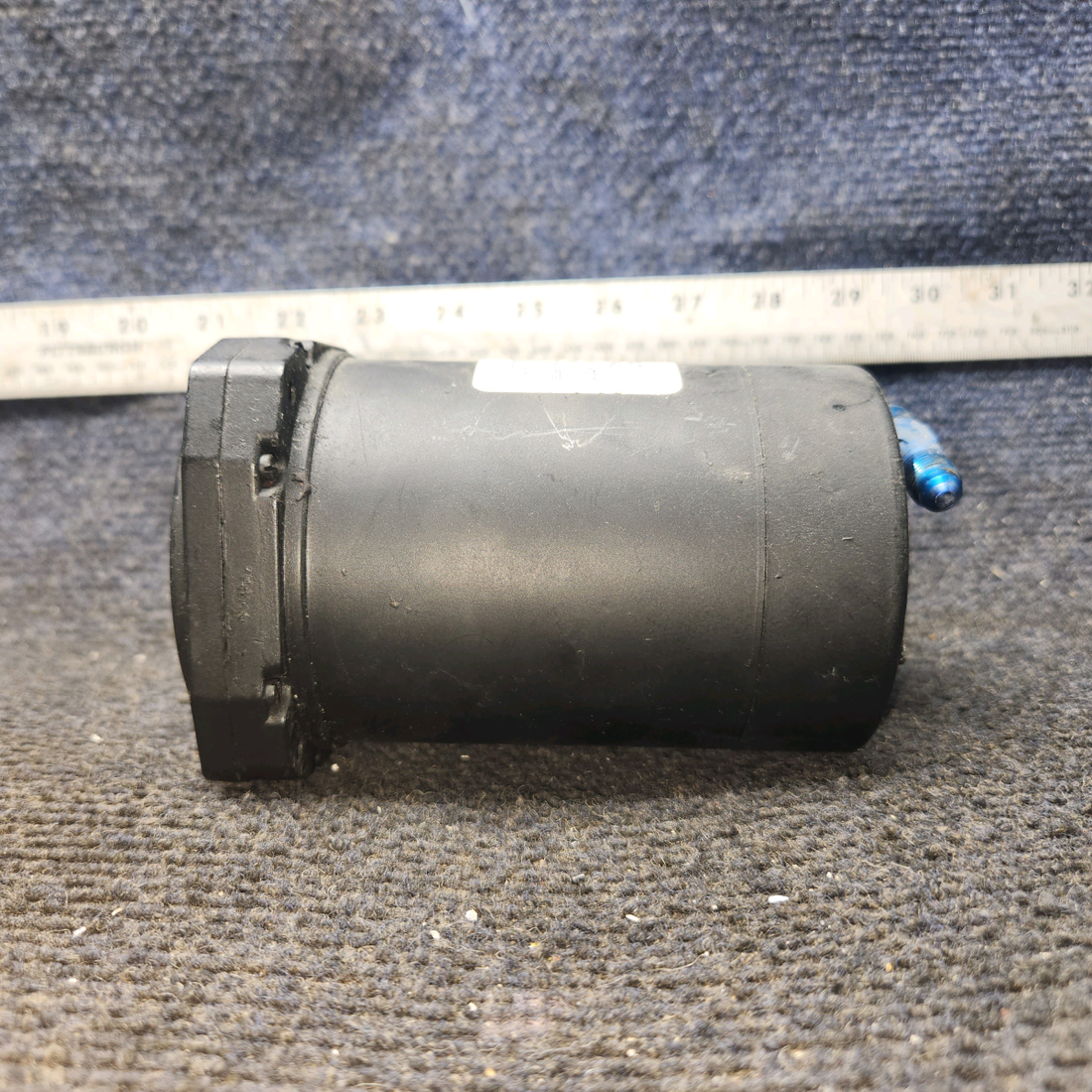 Used aircraft parts for sale, 1636-6H-B1 Bendix Piper PA-28-140 Vertical Speed Indicator