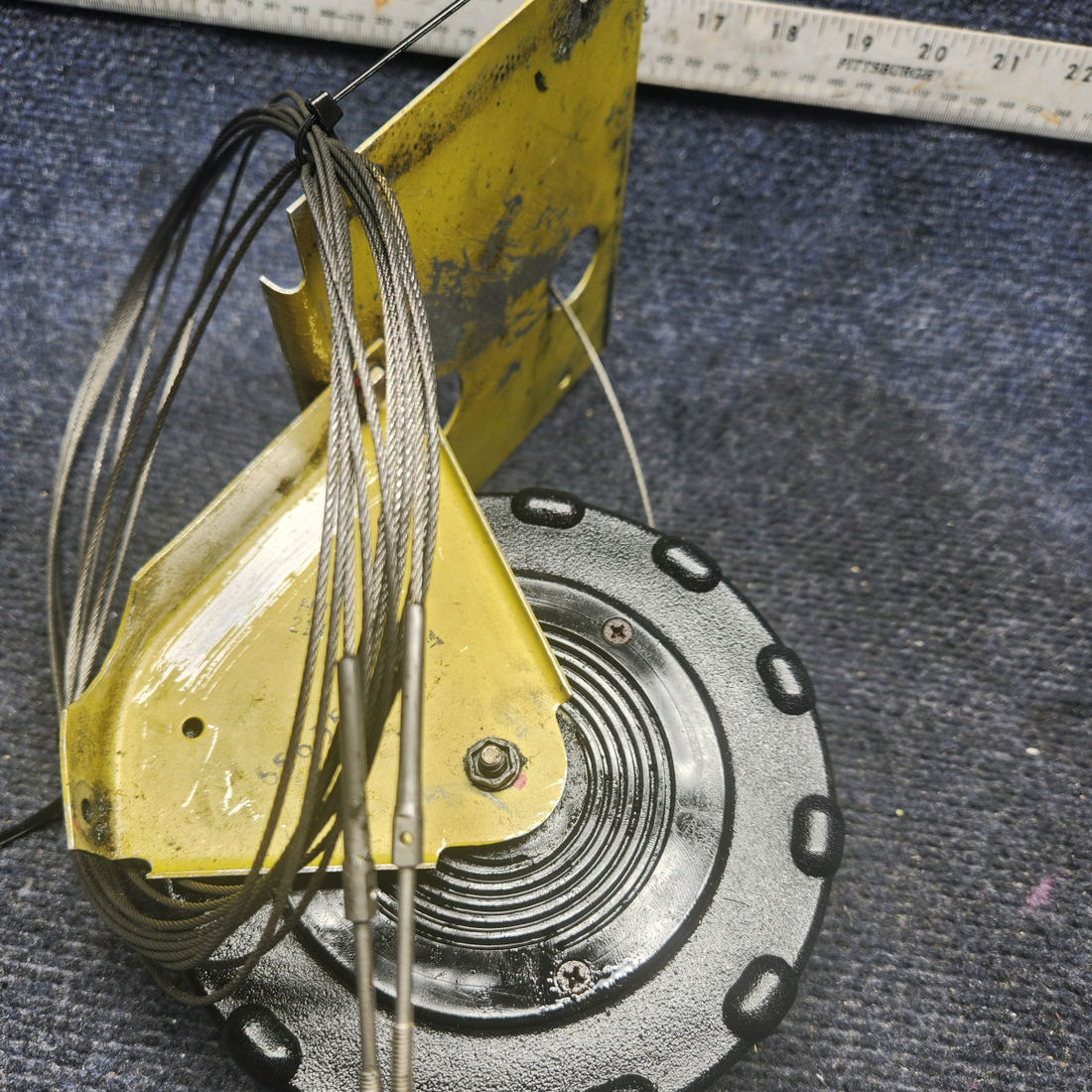 Used aircraft parts for sale, 68414-003 / 65633-000 PIPER PA28-161 Warrior III STABILATOR TRIM WHEEL W/ BRACKETS AND CABLE