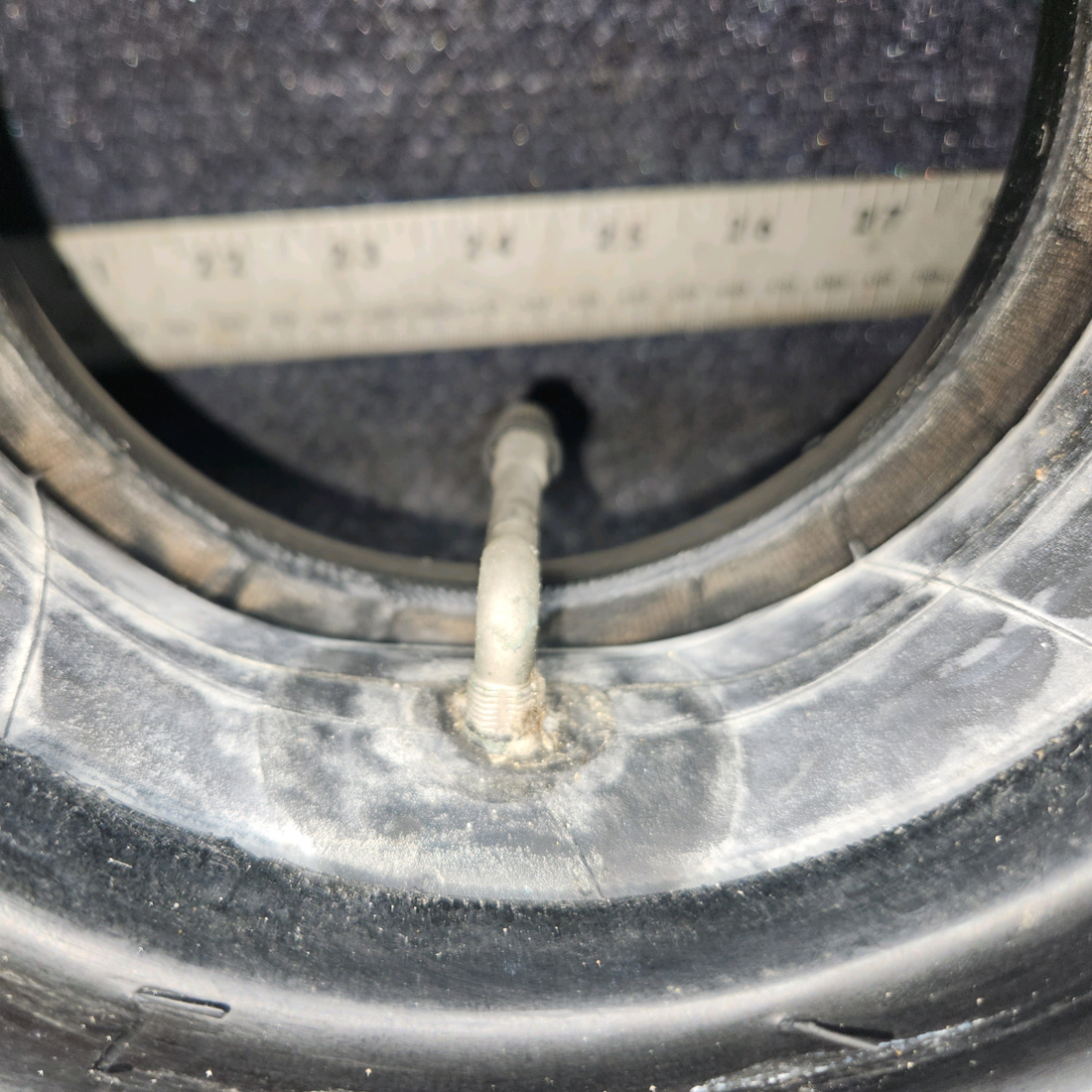 Used aircraft parts for sale, 505C46-4 GoodYear Flight Custom III Cessna 172E Tire With tube.