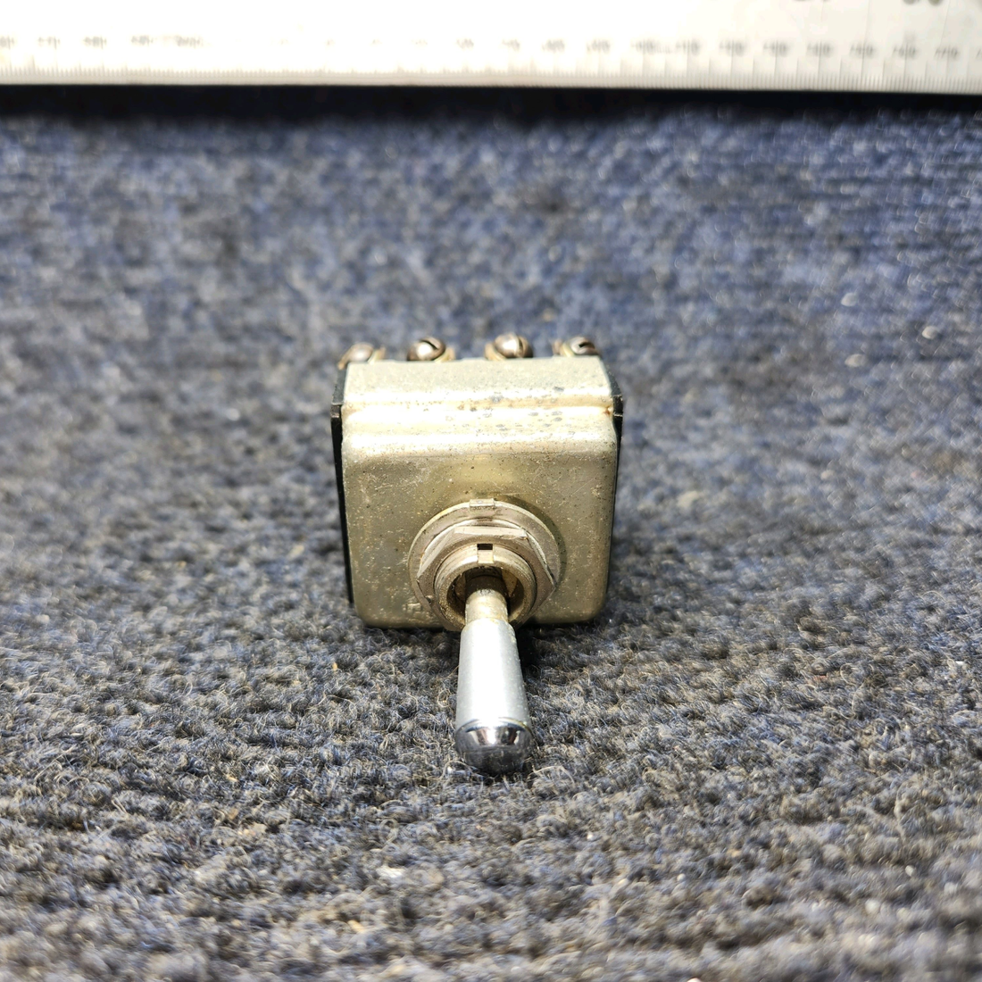 Used aircraft parts for sale, 35-380053-9 BEECHCRAFT 95-55B Toggle Switch Assembly