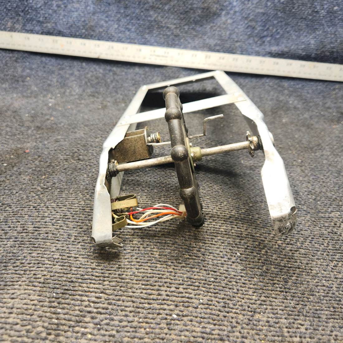 Used aircraft parts for sale, 0460112-1, 0432134-1, 0460113-1 cessna 150G Elevator Trim Control System