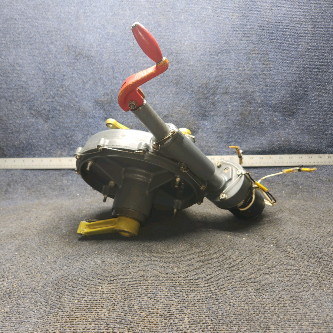 Used aircraft parts for sale, 35-810075-5 Beechcraft 35-33 Landing Gear Actuator Assembly