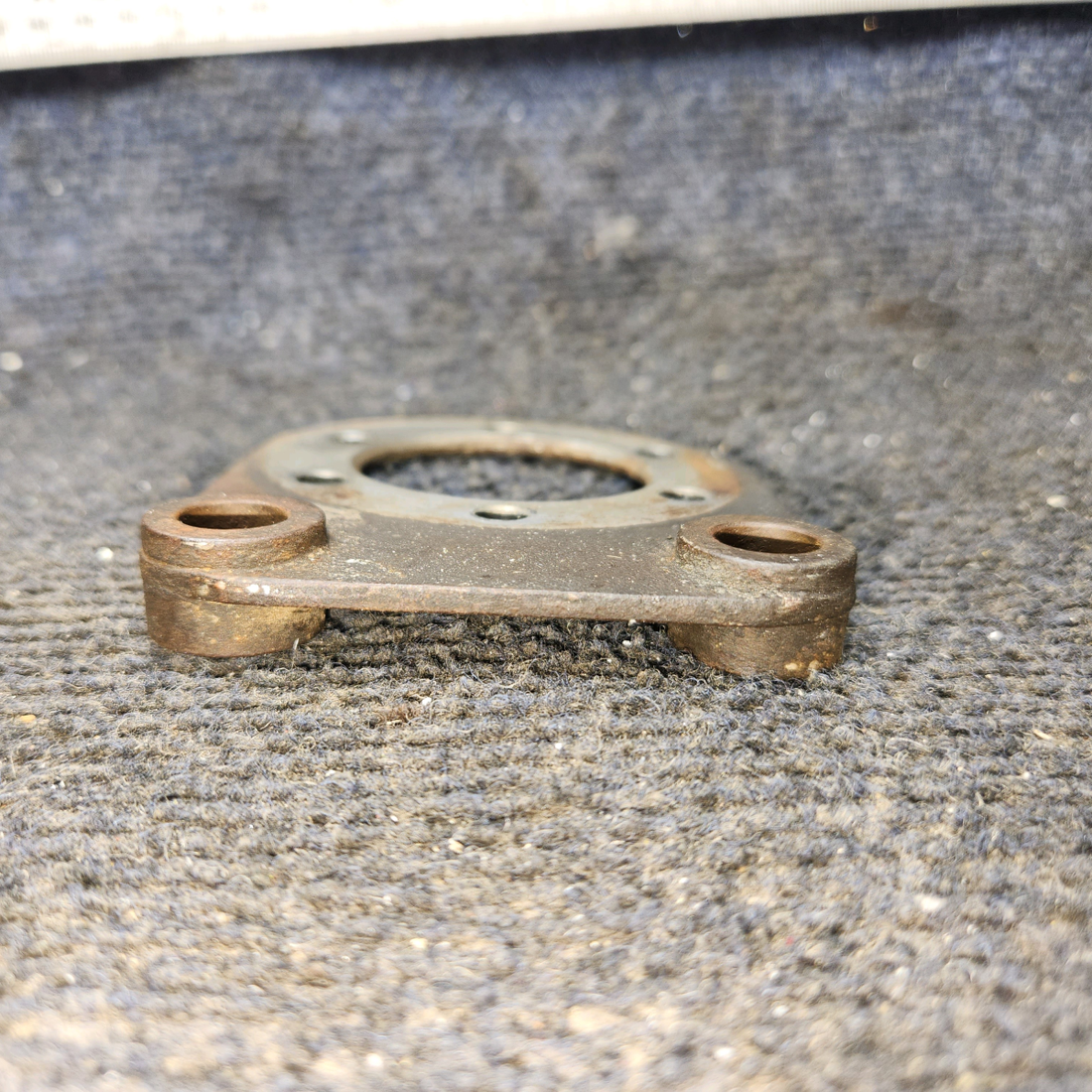 Used aircraft parts for sale, 075-01600 Cleveland Piper PA-28-140 Torque Plate Assembly