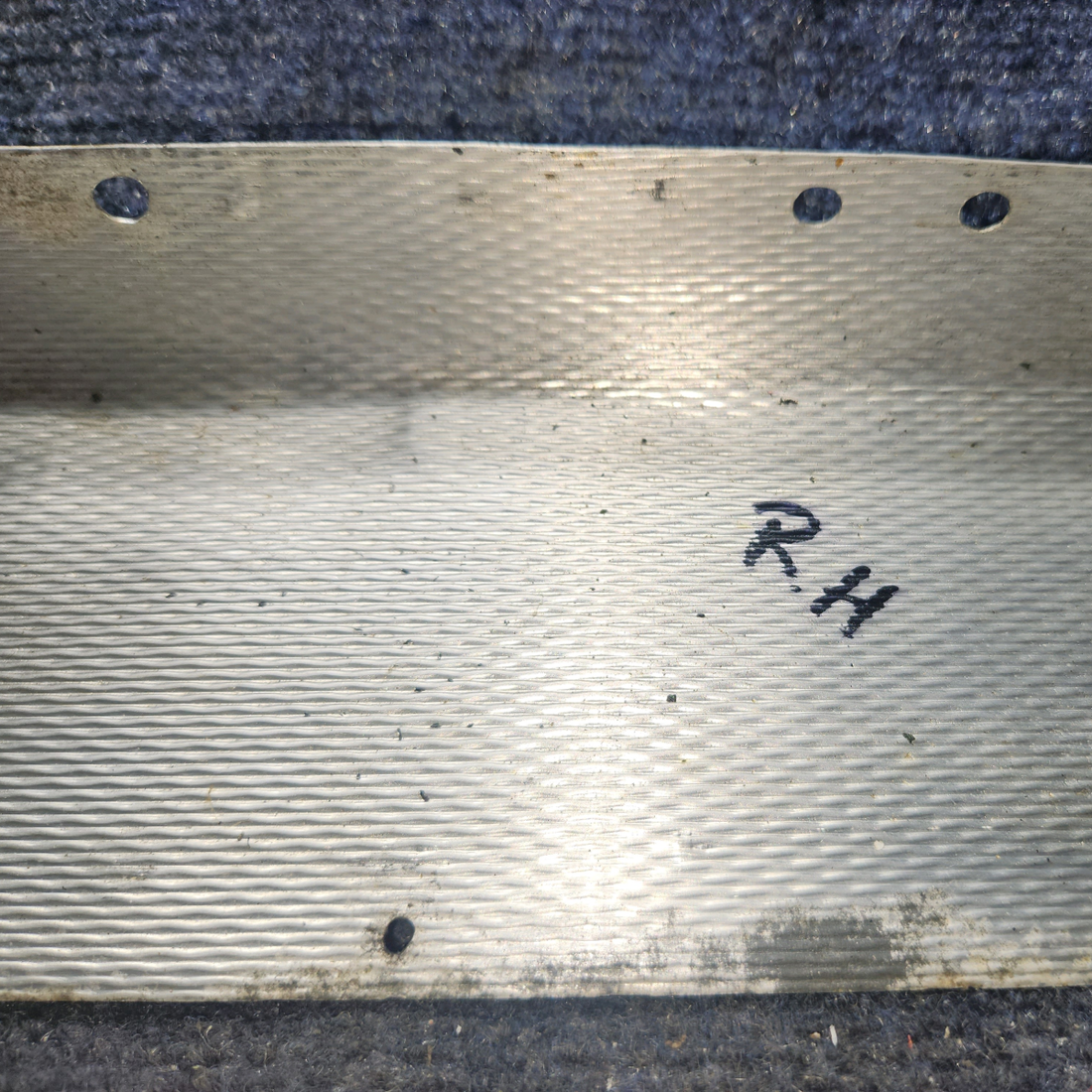 Used aircraft parts for sale, 76129-007 Piper PA28-161 Cabin Heat Duct Rear Assy - RH