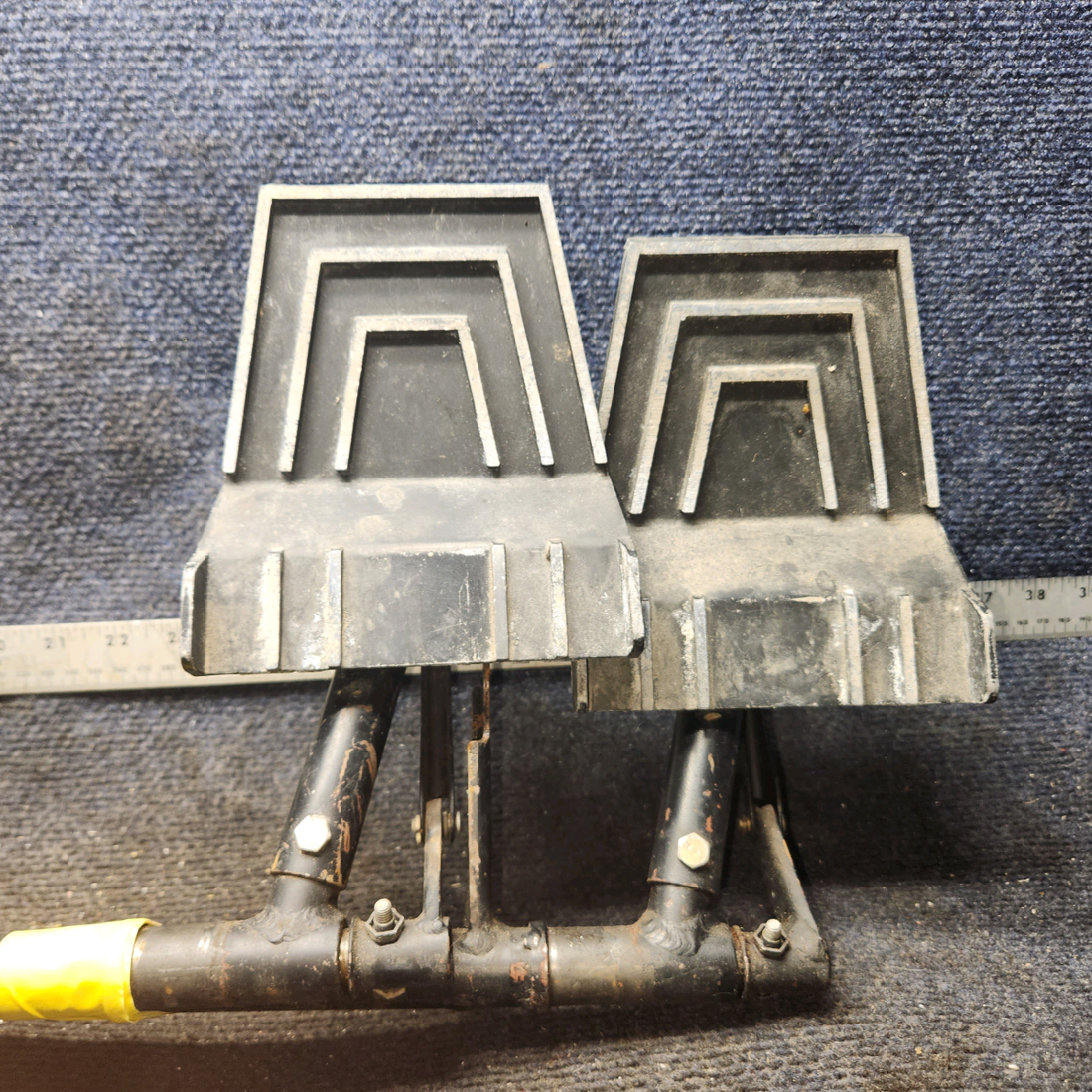 Used aircraft parts for sale, 1460501-5, 1460320-1, 1767014-3 cessna 150G Rudder and Brake Pedals