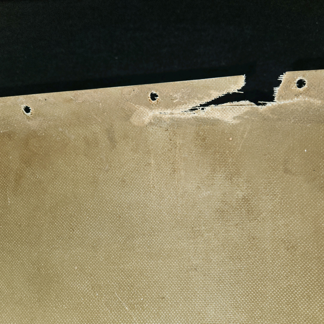 Used aircraft parts for sale, SA880WE Piper PA28-140 Hoerner Style FiberglassWing Tip Assy LH