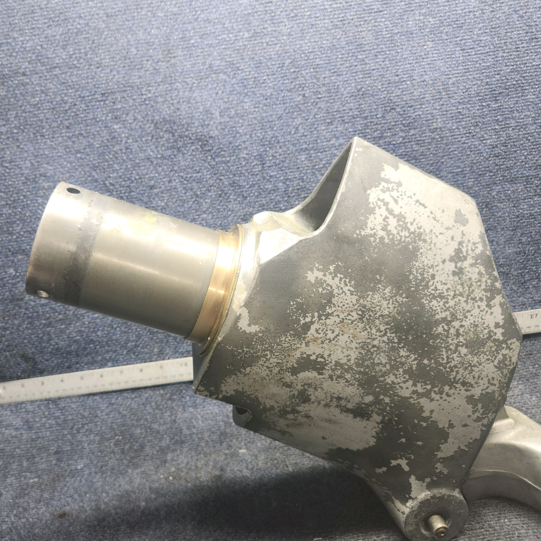 Used aircraft parts for sale, 169-820000-601 Beechcraft A24R Nose Landing Gear ASSY