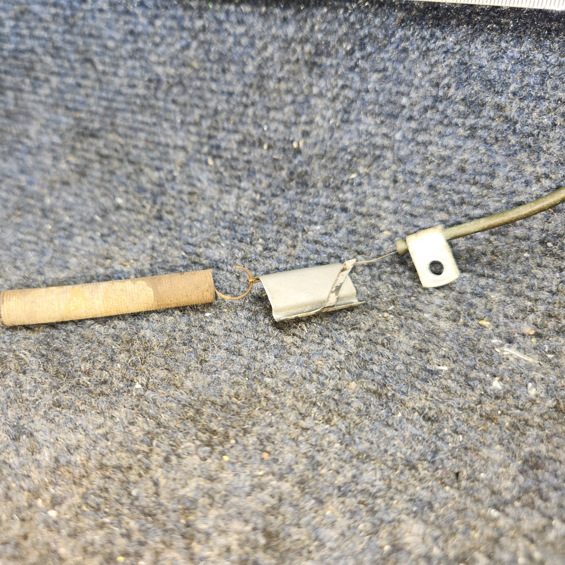 Used aircraft parts for sale, 0413416-3, 0413417-2, 0413416-2 cessna 150G Flap Position Indicator Cable with Marker and Tube