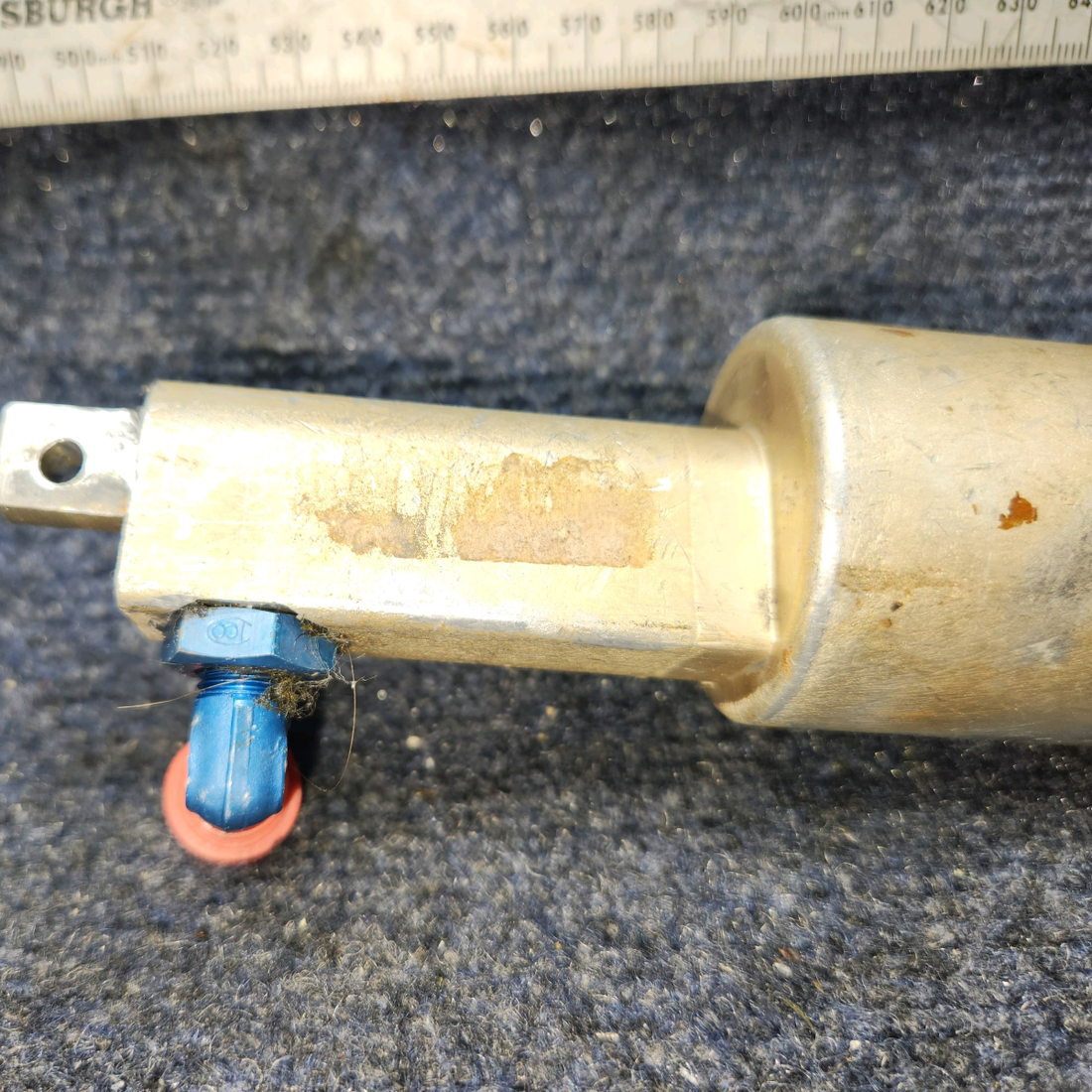 Used aircraft parts for sale, 9882010-4 Cessna 172RG Master Brake Cylinder