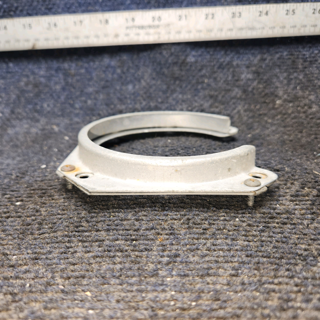 Used aircraft parts for sale, 0423542-6 Cessna 172E Landing Light Bracket Assembly