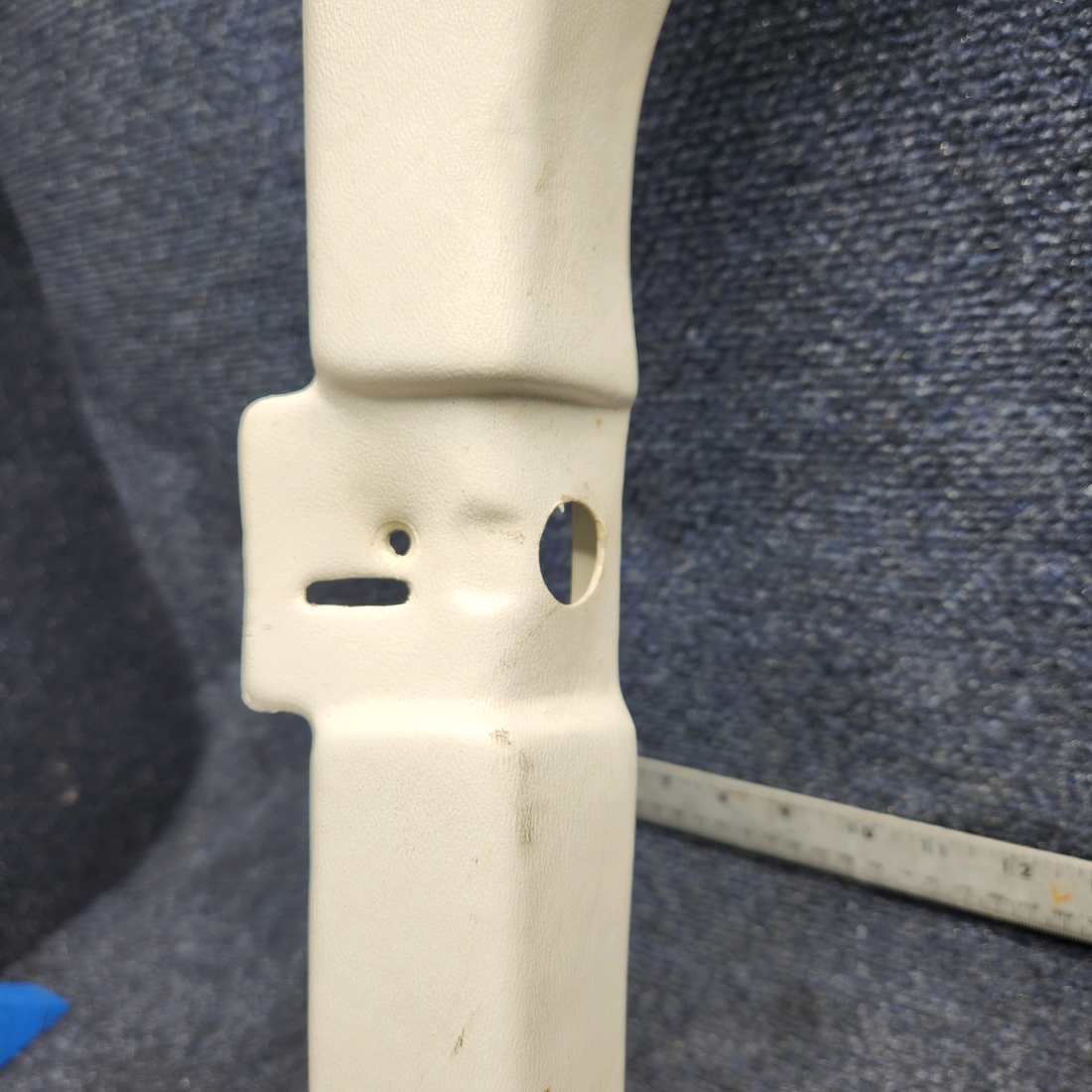 Used aircraft parts for sale, 58-530169-25 Beechcraft F33A MOULDING ASSEMBLY