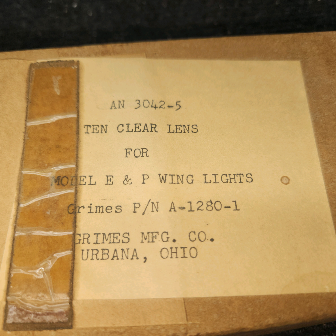 Used aircraft parts for sale, A-1280-1 Grimes Wing Light Clear Lens -  Price per each