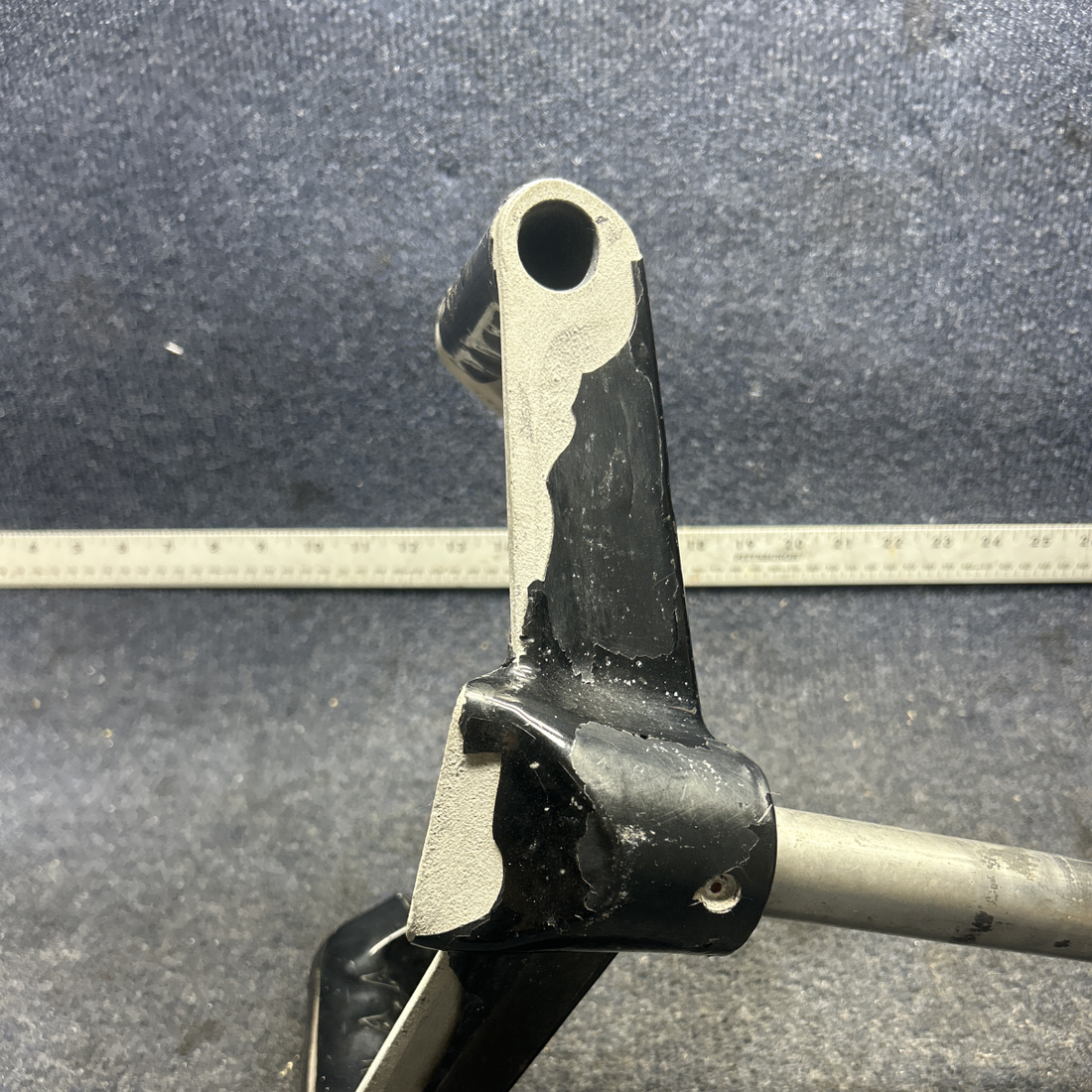 Used aircraft parts for sale, 79276-000 PIPER PA28-140 WHEEL ASSEMBLY