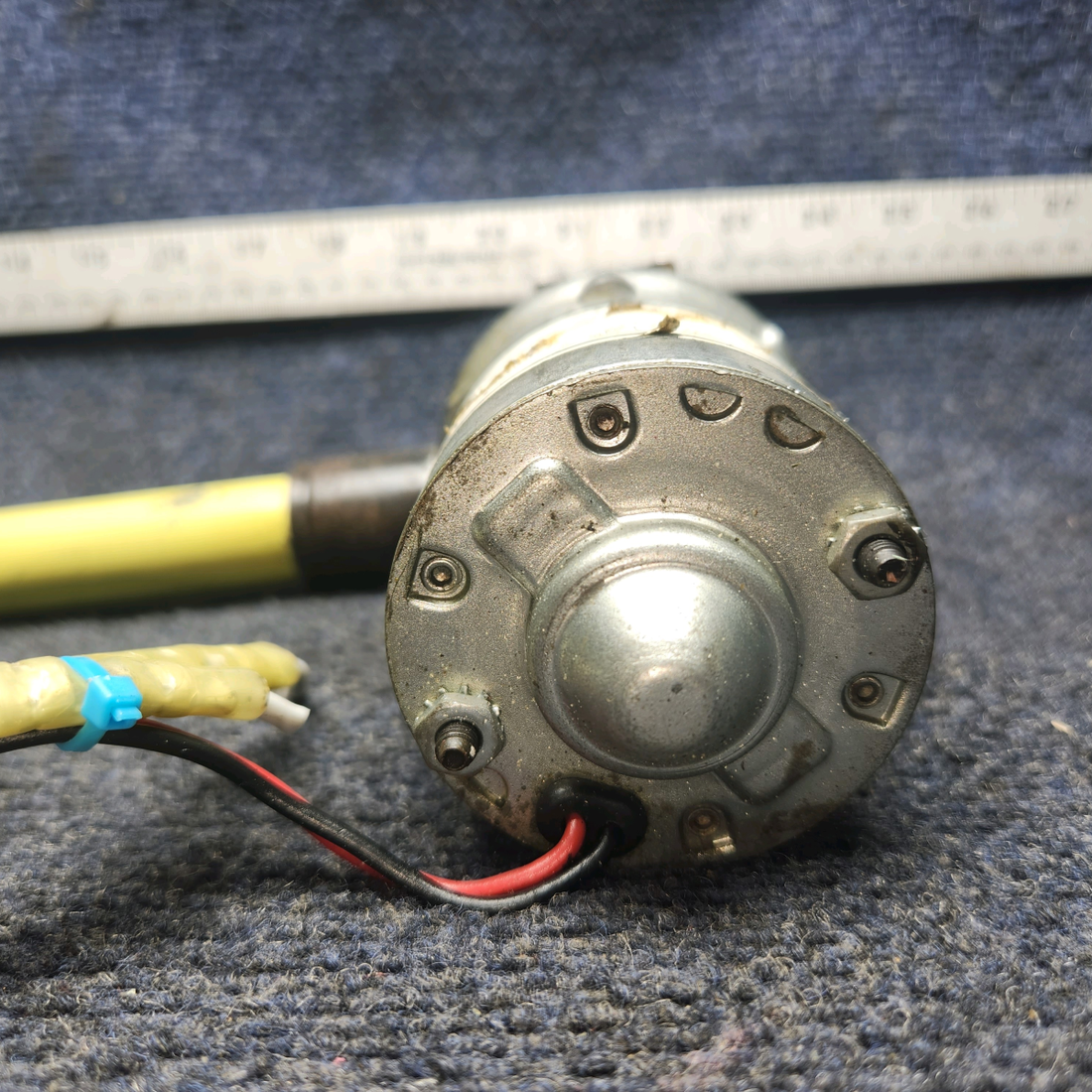 Used aircraft parts for sale, D151-00-1 Beechcraft A24R CAP Flap Actuator Assembly with Motor (12-14V)