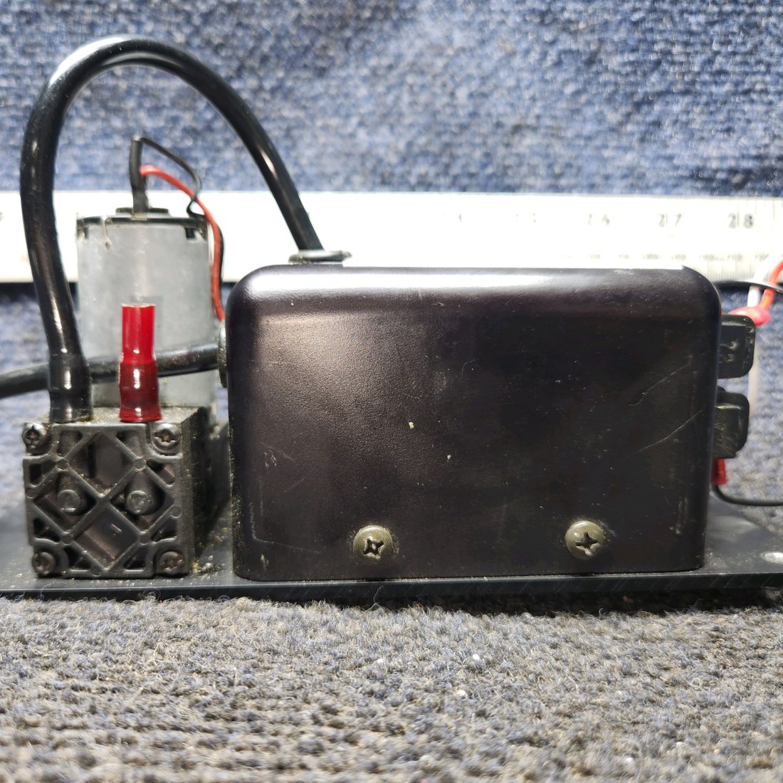 Used aircraft parts for sale, BFA 54-1000 Fields Aerocessories PIPER PA-24-250 Door Seal Compressor - 12-24V