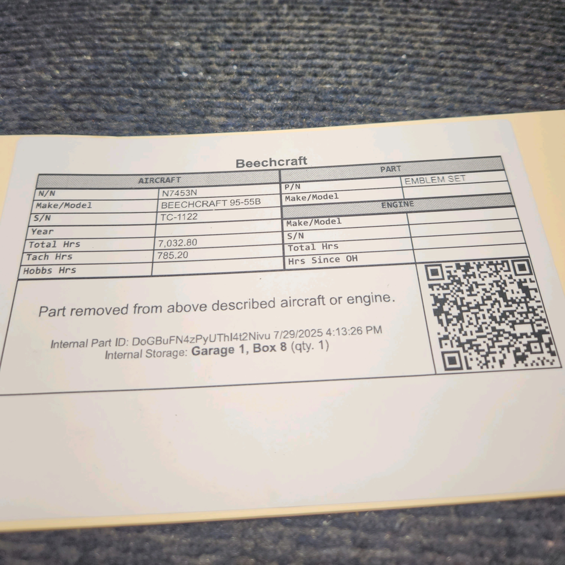 Used aircraft parts for sale, Emblem Set BEECHCRAFT 95-55B Emblem Set – Beechcraft Baron B55