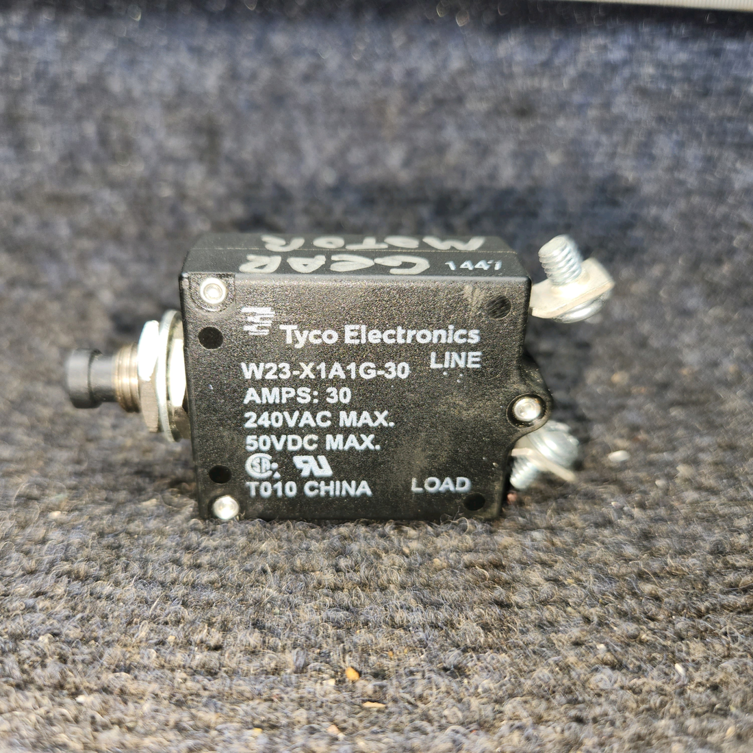 Used aircraft parts for sale, W23-X1A1G-30 Tyco Electronics W23 Series PIPER PA-24-250 Circuit  Breaker - 30 Amps
