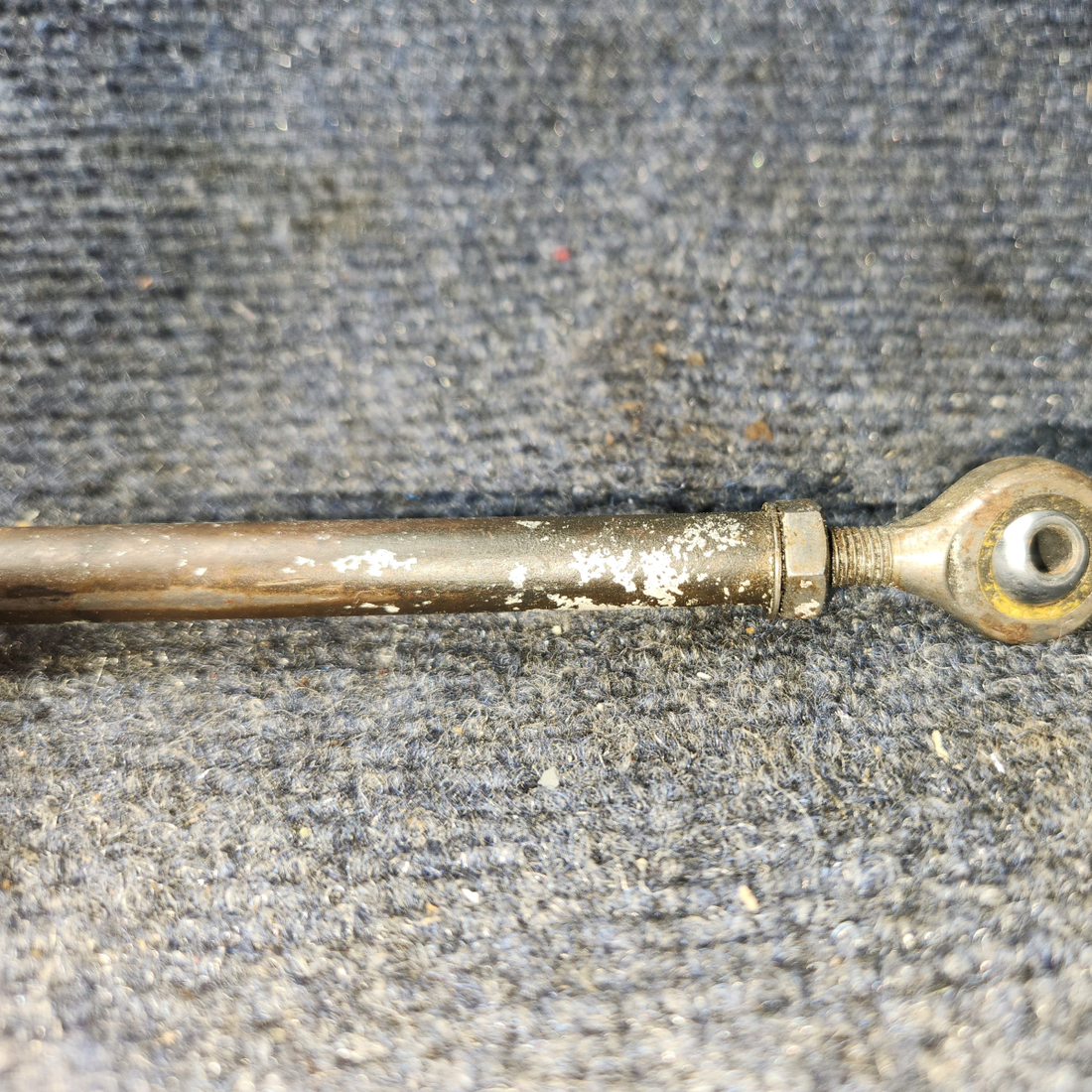 Used aircraft parts for sale, 38151-000 Piper PA32RT-300 Nose Wheel Stering Rod Assembly