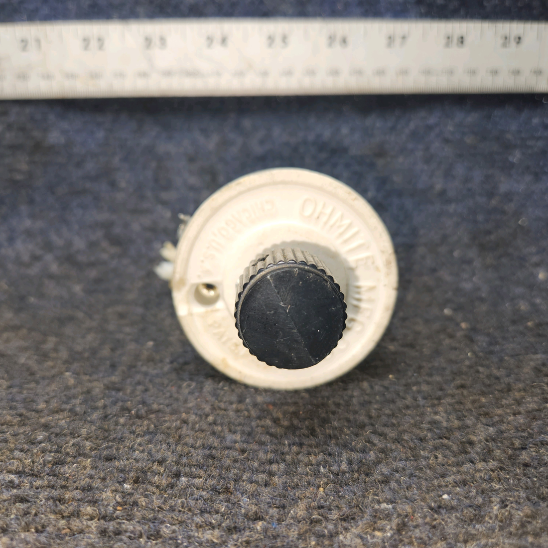 Used aircraft parts for sale, J-22-F2-351 Ohmite BEECHCRAFT 95-55B Dimmer Assembly – 15 Amp