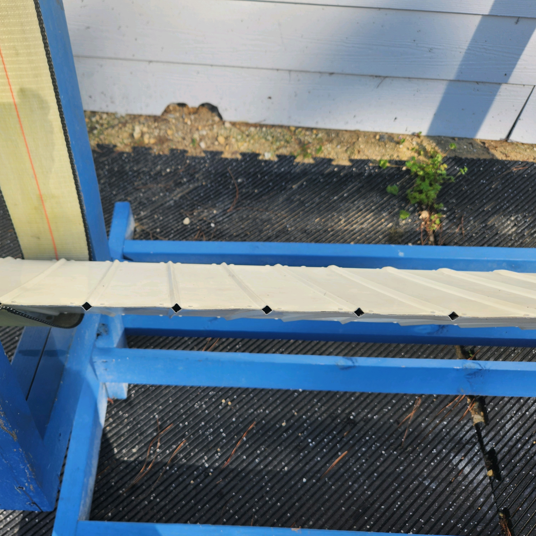 Used aircraft parts for sale, 0523800-1 CESSNA 172K R/H AILERON ASSY CORE - SEE PHOTOS FOR DAMAGES