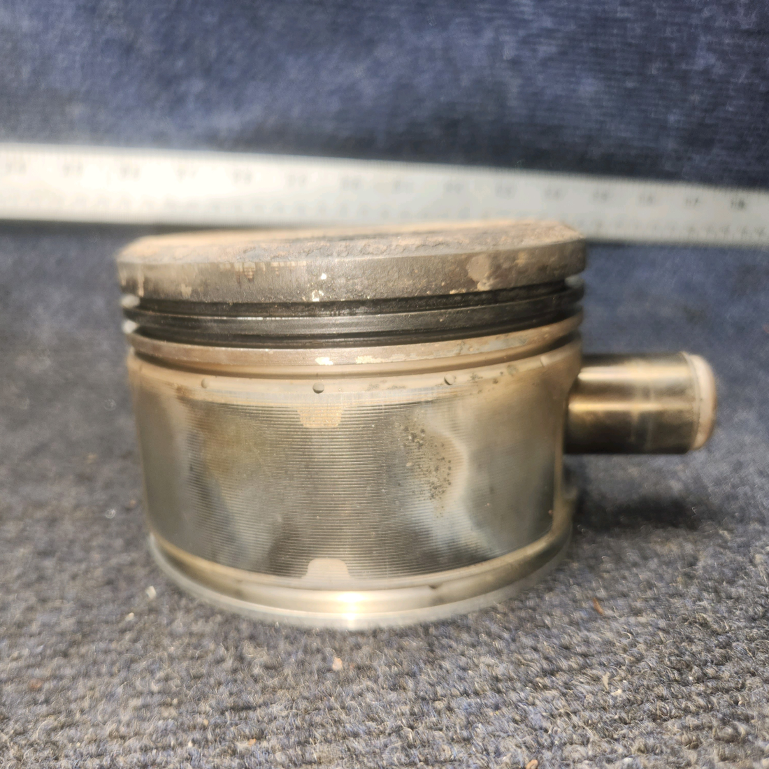 Used aircraft parts for sale, SA10200-A1 Superior O-300 Cessna 172 Cylinder with Valves and Springs