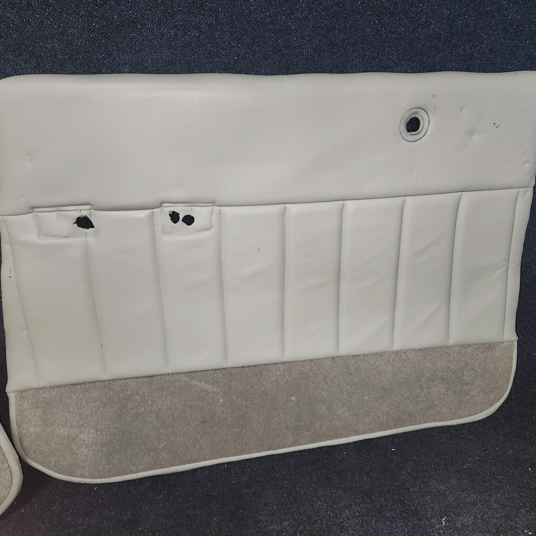 Used aircraft parts for sale, 0700702-15-434 Cessna 182G Full Leather Panels set with carpet
