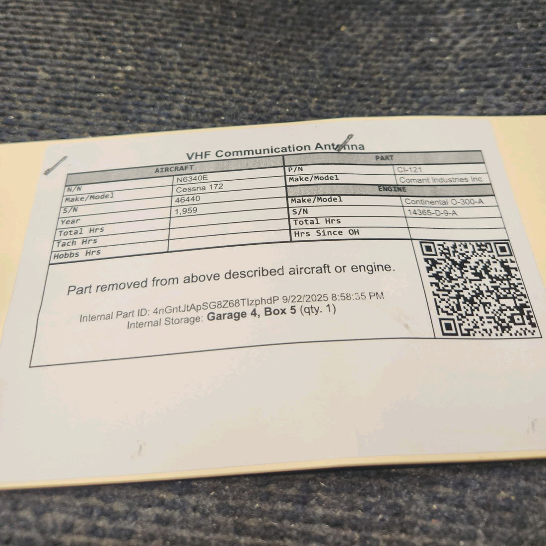 Used aircraft parts for sale, CI-121 Comant Industries Inc Cessna 172 VHF Communication Antenna