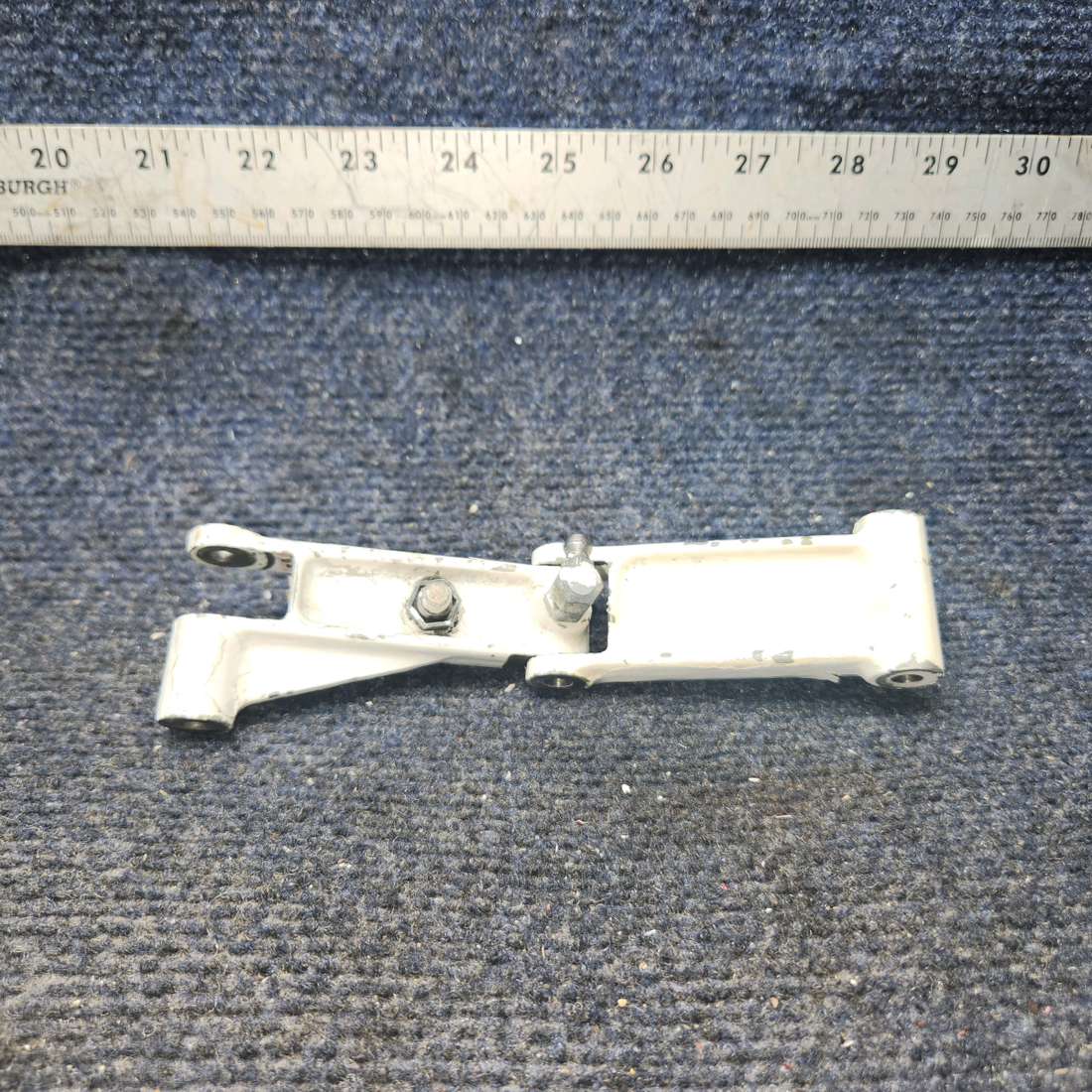 Used aircraft parts for sale, 35-825035-2, 35-825173-2 BEECHCRAFT 95-55B Nose Gear Steering Link & Idle Cross Link Assembly