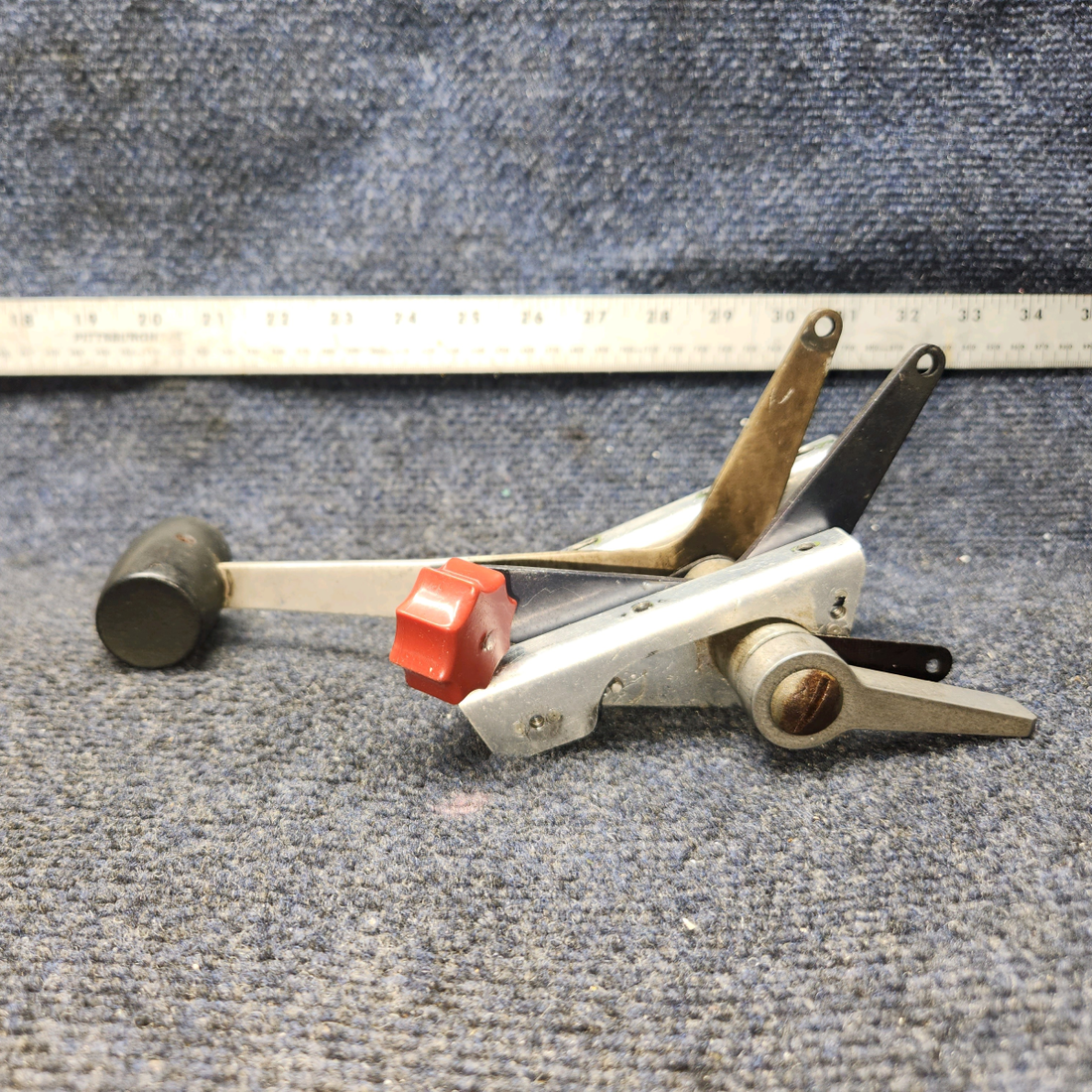 Used aircraft parts for sale, 65850-000 Piper PA28-140 Engine Quadrant Control