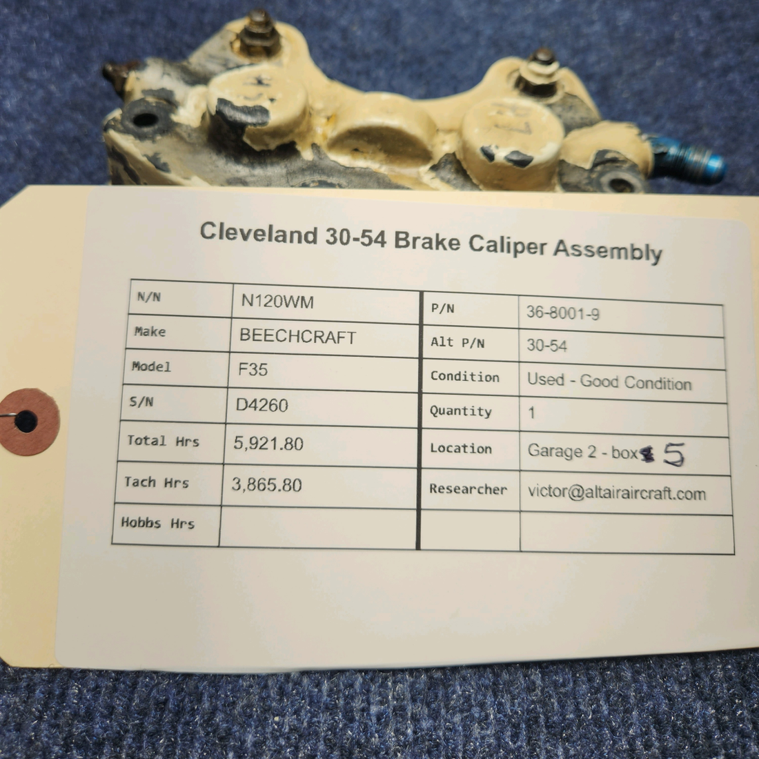 Used aircraft parts for sale, 36-8001-9 Cleveland BEECHCRAFT F35 CLEVELAND 30-54 BRAKE CALIPER ASSEMBLY