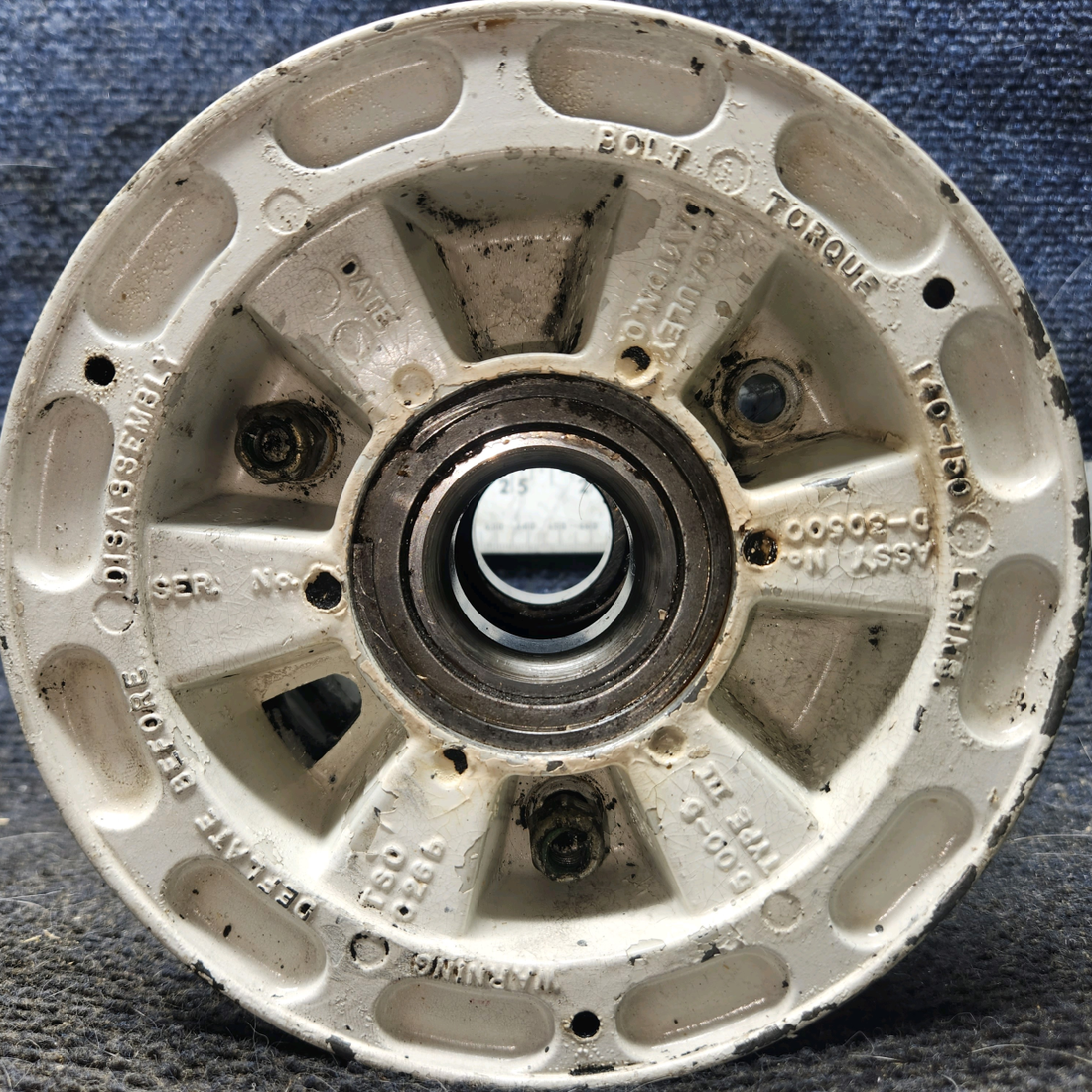 Used aircraft parts for sale, 1241156-12 CFP 40-77 cessna 172N Wheel Assembly 5.00x5