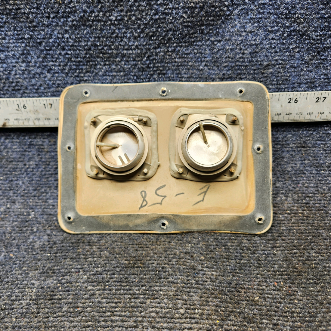 Used aircraft parts for sale, 96-550013-101 BEECHCRAFT 95-55B Overhead Fresh Air Pan w/ Valves
