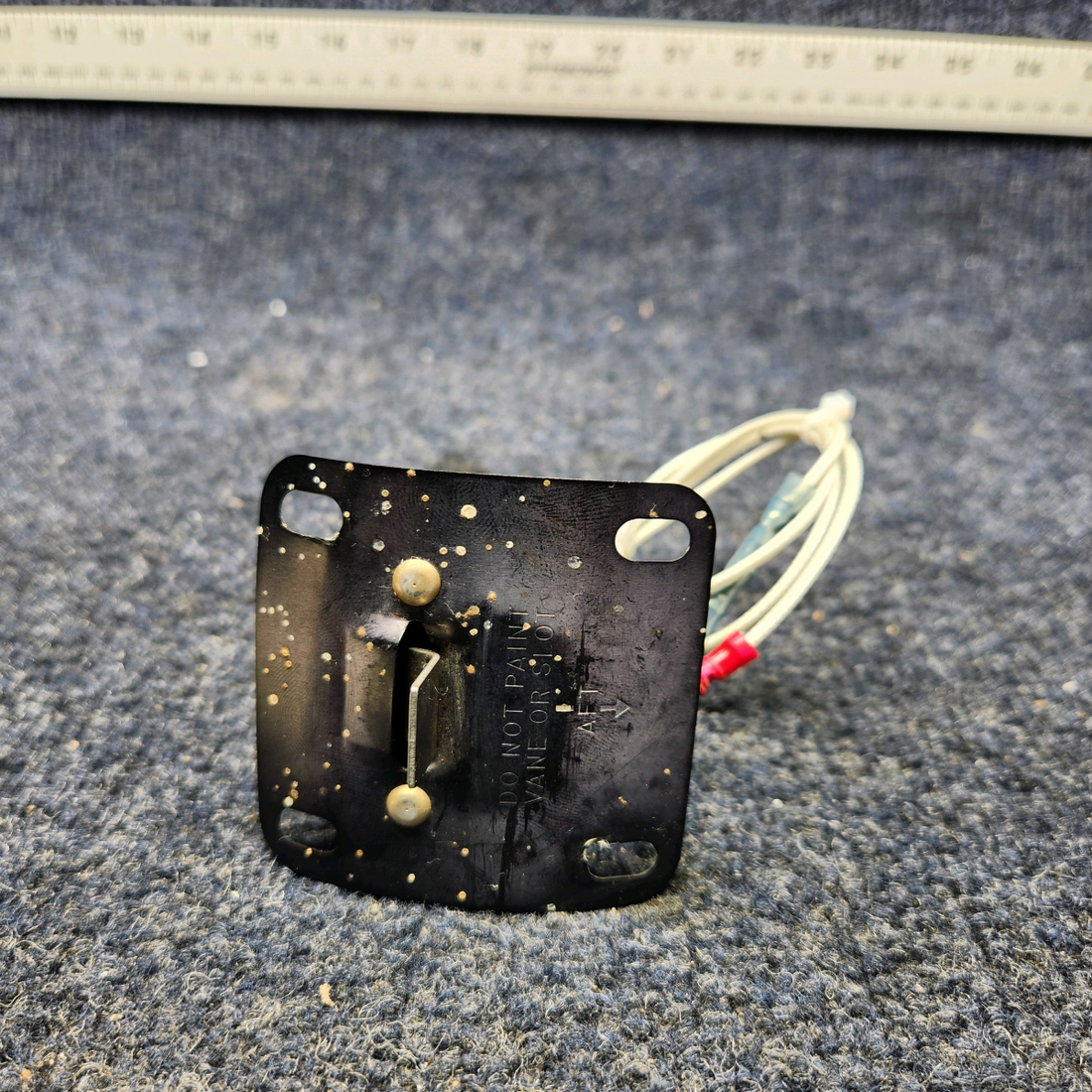 Used aircraft parts for sale, 186-12 Texas Several SAFE FLIGHT LIFT DETECTOR 186-12