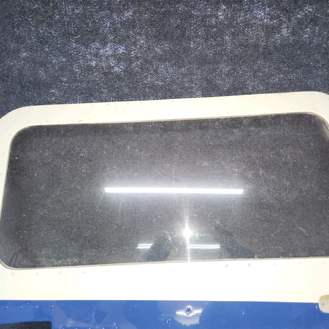 Used aircraft parts for sale, 0710620-206, 0717010-18 Cessna 182G Door structure With Window RH