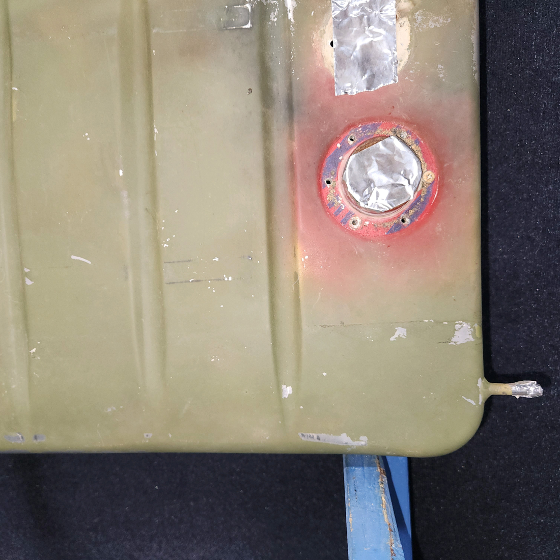 Used aircraft parts for sale, 0592300-7 Cessna 172 Fuel Tank Assembly RH