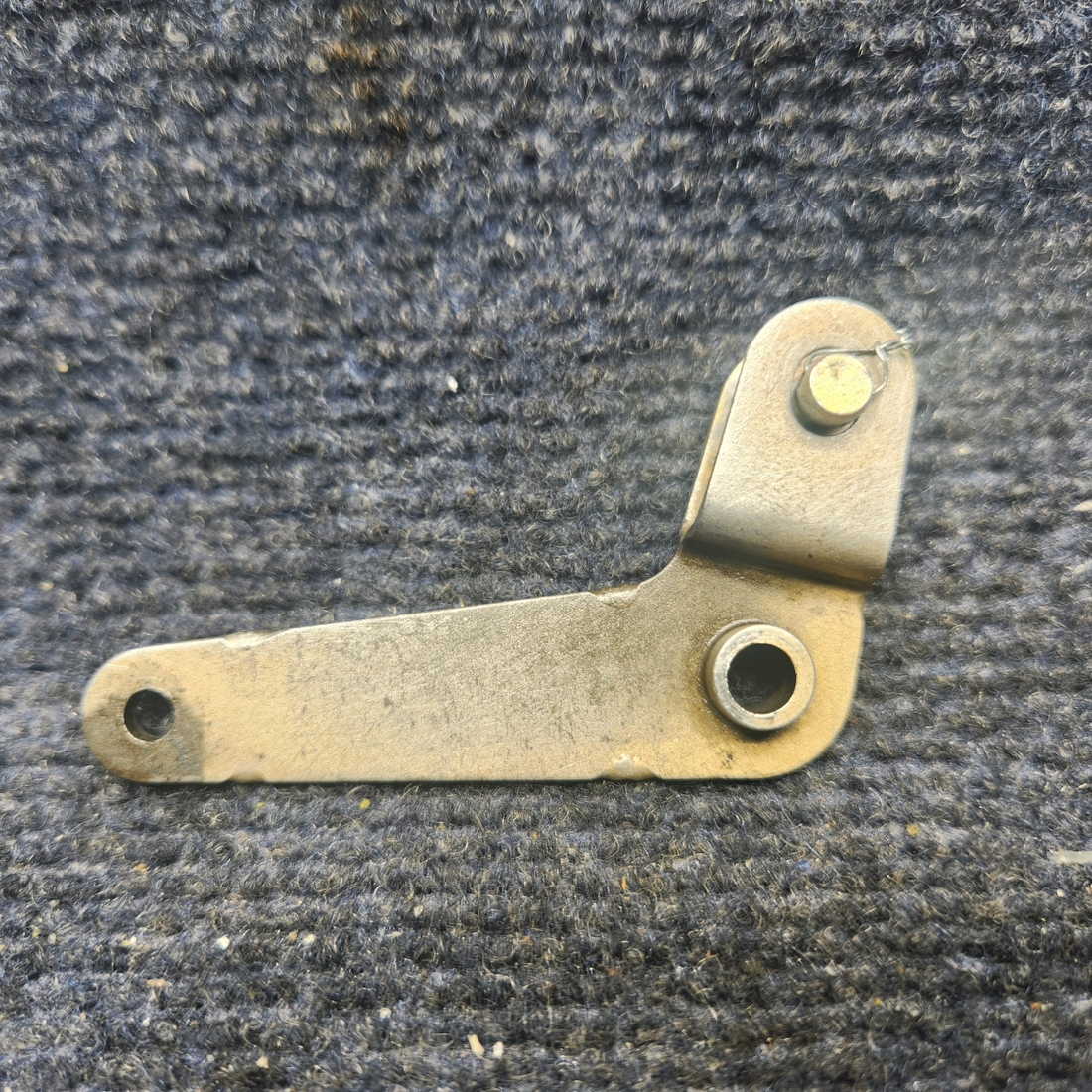 Used aircraft parts for sale, 58-420061-1 Beechcraft F33A CABIN DOOR BELLCRANK ASSY