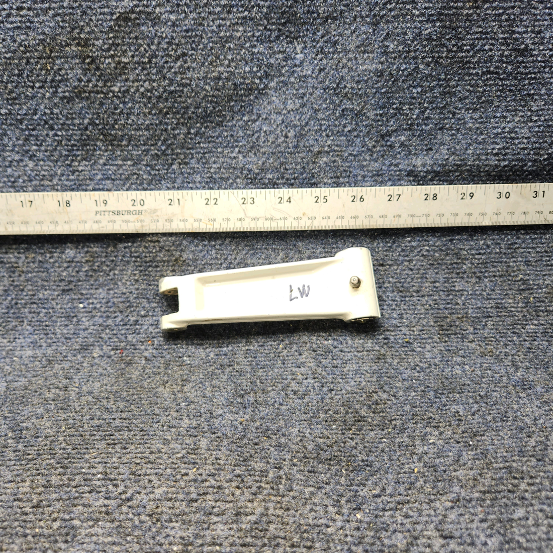 Used aircraft parts for sale, 0442505-2 Cessna C-150J Lower Torque Link Assembly