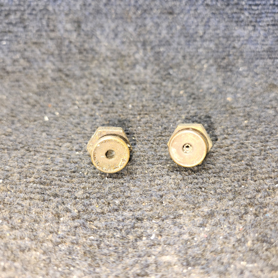 Used aircraft parts for sale, 0526001-2 Cessna 172 Fuel Drain Vave Set of 2