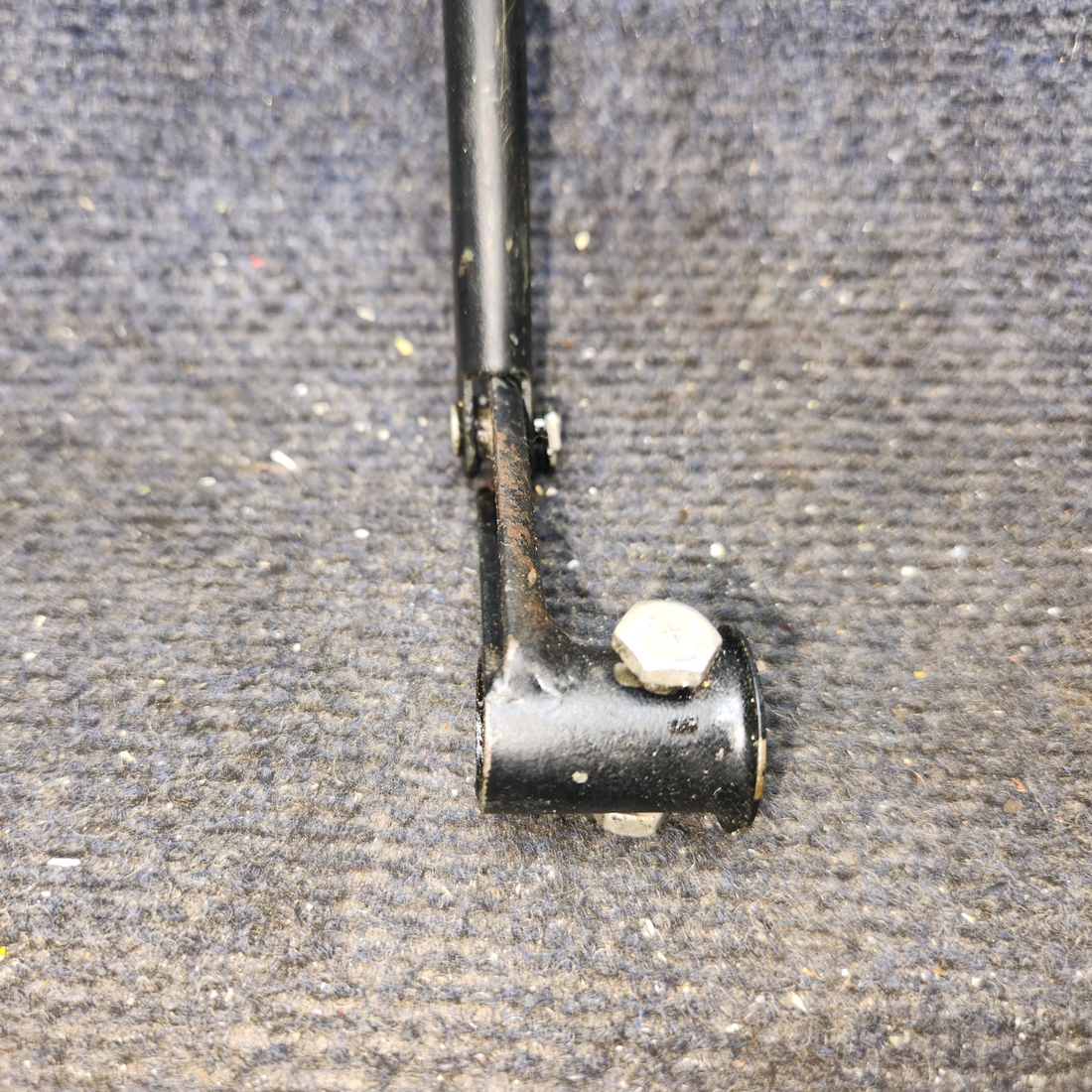 Used aircraft parts for sale, 0411563, 0511336-1 Cessna 172F Rudder Pedal Arm Assembly w/ Link
