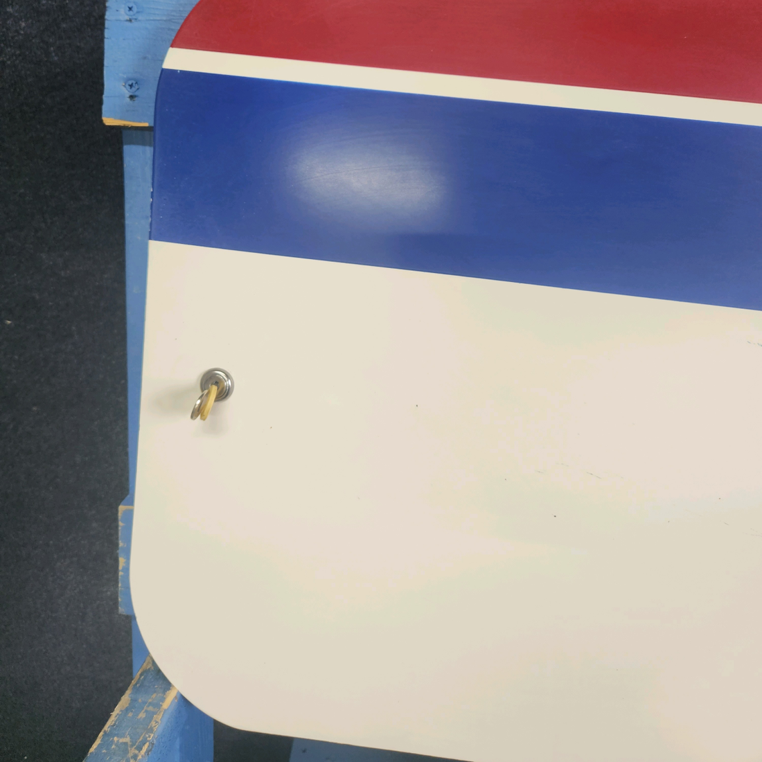 Used aircraft parts for sale, 169-410011-601 Beechcraft A23A Musketeer Custom III BAGGAGE DOOR WITH HINGE