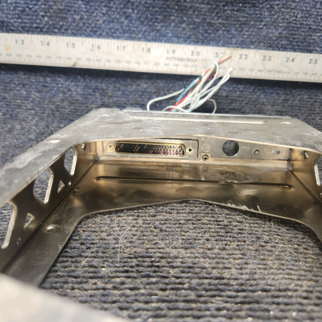 Used aircraft parts for sale, 115-00294-00, 011-00582-00 Garmin GTX-330 cessna 172k Tray with Backplate