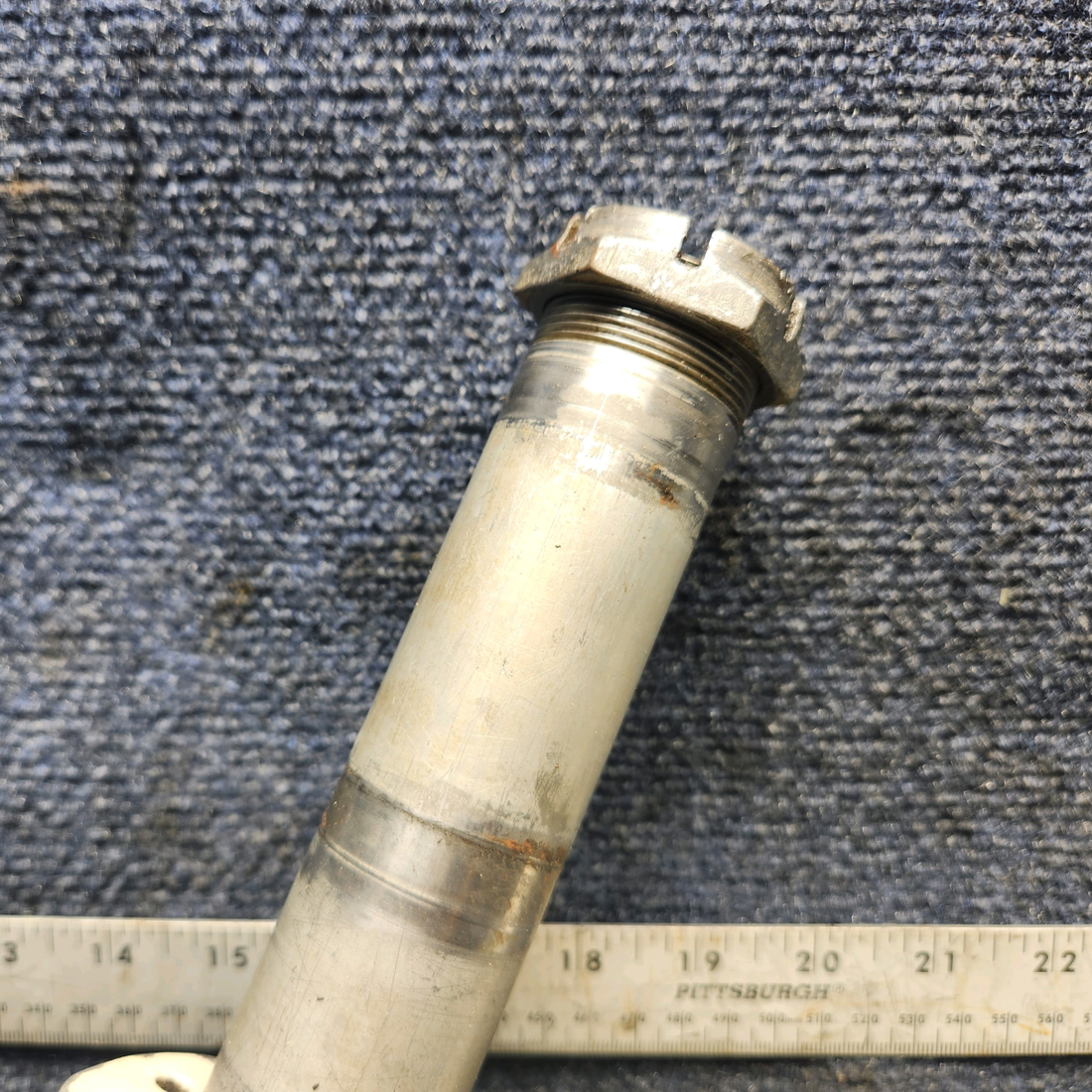 Used aircraft parts for sale, 169-810000-613 Beechcraft C23 SUNDOWNER Nose/Main Landing Gear Fork and Axle Assembly - LH