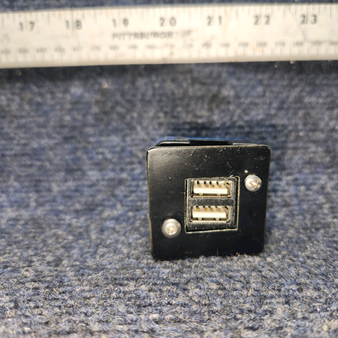 Used aircraft parts for sale, 6430102-3 Mid-Continent TA102 PIPER PA-24-250 Dual USB Charging Port w Mod (10-32V, 2.1A)
