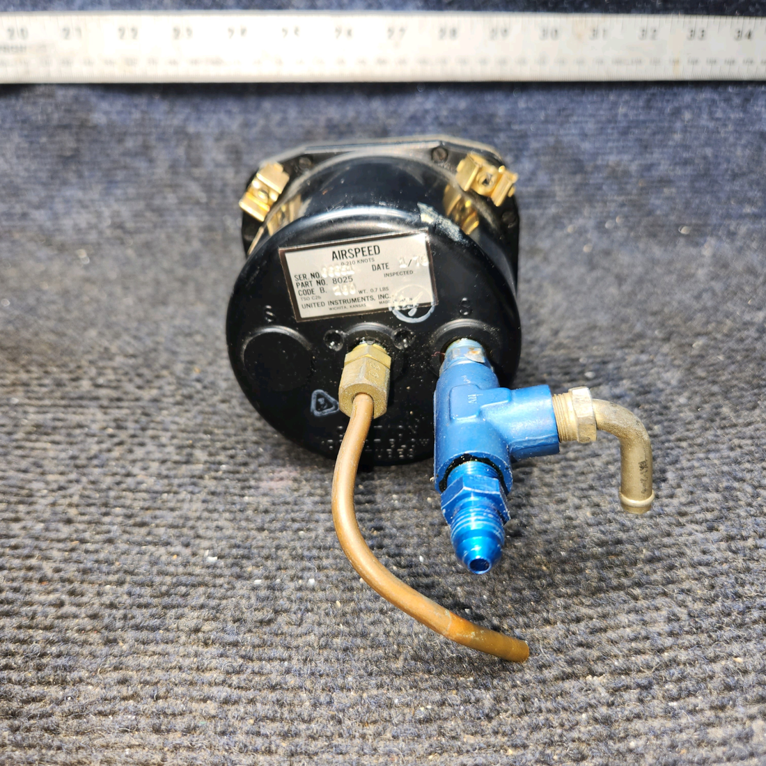 Used aircraft parts for sale, 8025 United Instruments Piper PA32RT-300 Airspeed Indicator