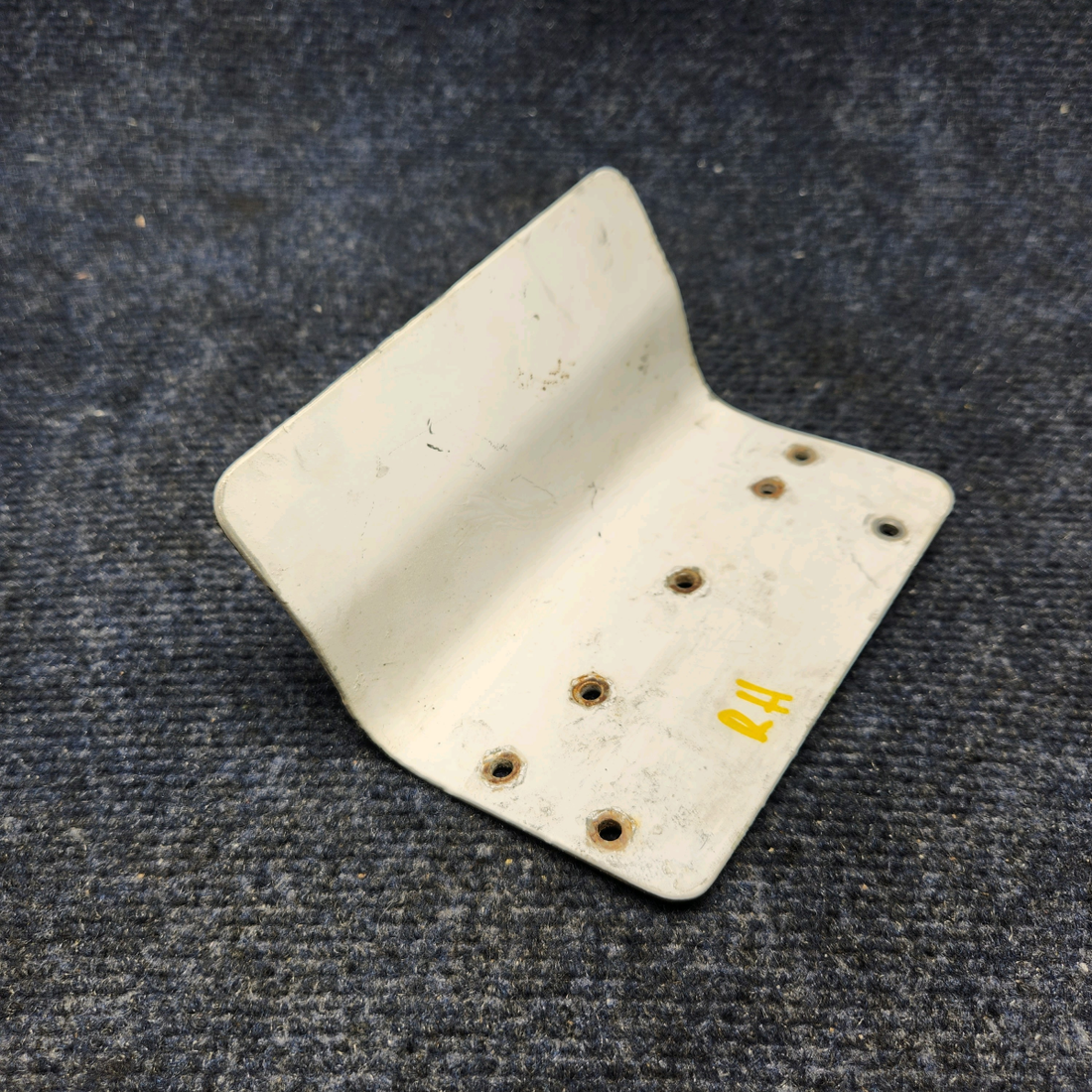 Used aircraft parts for sale, 0513526-4 CESSNA C172RG FUSELAGE REFUELING STEP ASSEMBLY RH